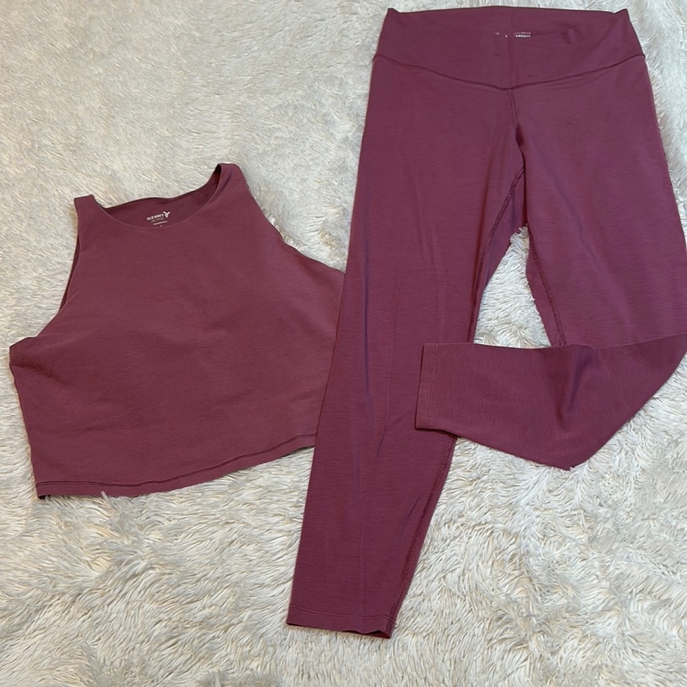 Old Navy Women's Leggings - Burgundy